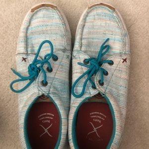 Women’s twisted x shoes